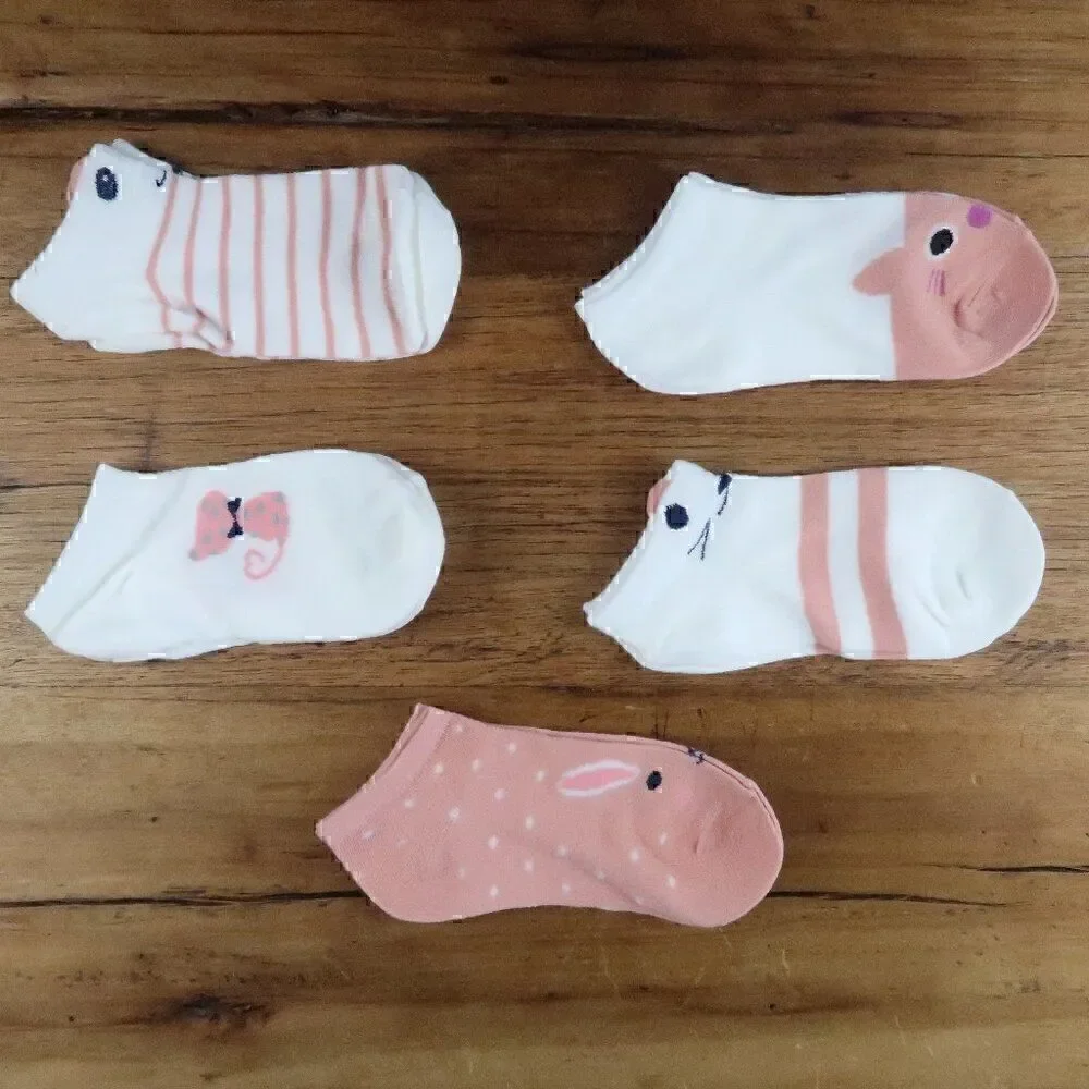 5 PAIR PINK & WHITE WHIMISCAL KITTY CAT & BUNNY PRINT ANKLE SOCKS SIZE 5 TO 8